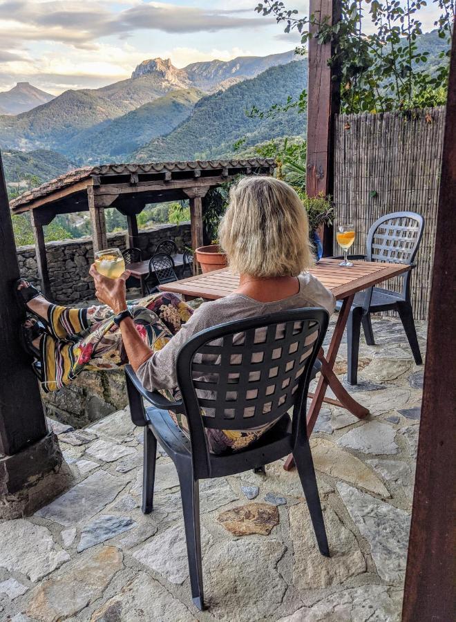 Olmares Terrace Apartment - Picos De Europa Lomeña Exteriér fotografie